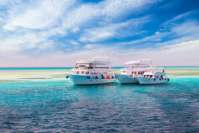 Ras Mohammed & White Island Boat Trip