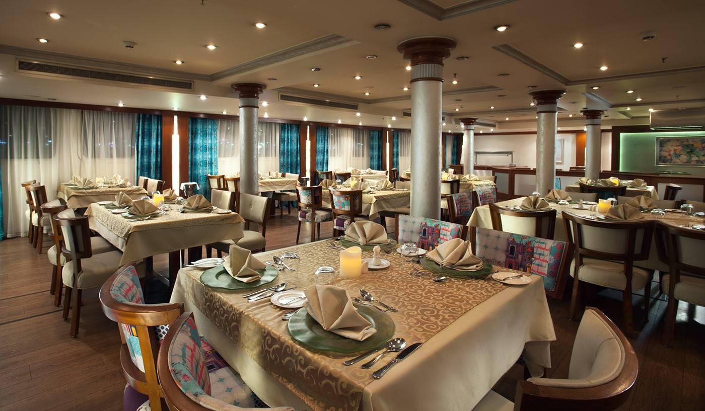 Restaurant Acamar Nile Cruise